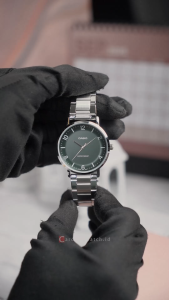 Jam Tangan Pria Casio Simple MTP-VT03D-3B Green Dial Silver Stainless Steel Band