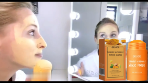Eelhoe Turmeric & Vitamin C Stick Mask Brightening Rejuvinating Clean Clear Light And Non-Greasy Formula Easy-To-Absorb Stick Design 40g