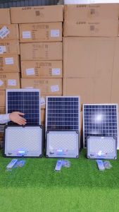 Đèn led Năng Lượng Mặt Trờiđèn năng lượng mặt trời ngoài sân trong nhàđèn năng lượng chống lóa 100W 200W 300W NHẬT PHONG SOLAR đèn cảm biến tự động sángVỏ NhômDây Dài 5M Điều Khiển Từ Xa Chống Nước IP67BH 2 năm