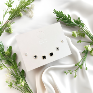 Korean Japanese Luxury Four Leaf Clover Earrings Set Versatile Simple Womens Design Sensation Elegance Small Diamond Ear Jewelry