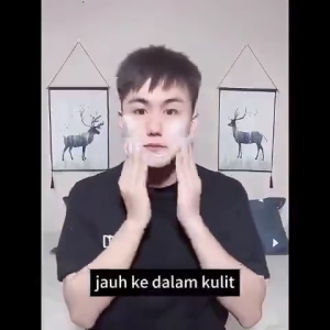 120gr Pelembab wajah pria Melembabkan dan menghidrasi Mengecilkan pori-pori Mencerahkan warna kulit perawatan wajah pria krim pelembab Krim Pria Krim Pemutih Anti Penuaan Pelembab Anti Kerut Perawatan Kulit Wajah Pria Mencerahkan Kulit