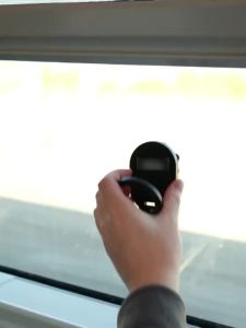 3-in-1 Magnetic Phone Holder Suction Cup Carabiner Magnetic Stand Desktop Stand for Smartphone Glass Windows Mirrors Laptops