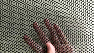 การจัดส่งที่รวดเร็ว แผ่นปูกรงนก ป้องกันนกบาดเจ็บ ขนาด20x30/40x30/ 40x60 ซม (รูขนาดกว้าง0.8 cm)