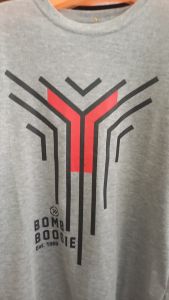 4 Pcs Kaos Bombogie Pria 100rb: Gaya & Kualitas