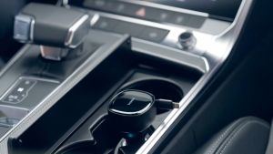 Baseus 2 in 1 Car Charger 30W Fast Charging PD 25W USB C Built-in Retractable Cable for Phone Laptop