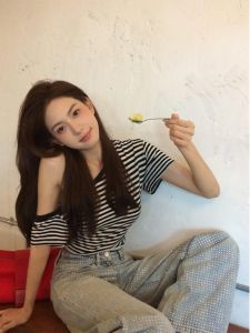 Shoulder Bared One Piece Slim Fit Striped Short Sleeve T Shirt for Women Fashionable Commute Style Black Grey Color Block Design