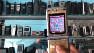 motorola razr v3i gold