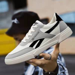 Men Sneakers Reebok Sports Shoes