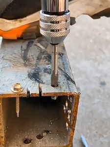 Bộ Tay Quay Taro Tự Động M3-M8 & M5-M12 - Tạo Ren Chính Xác Dễ Sử Dụng