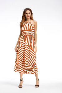 หลวมสีดําและสีขาวยุโรปสไตล์ Beach Sundress สําหรับผู้หญิงแฟชั่น Streetwear กระโปรงยาว