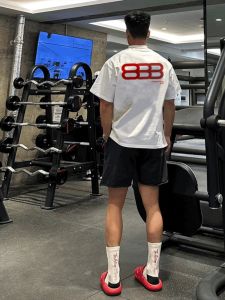 เสื้อยืดคอกลมแขนสั้นผ้าฝ้ายแท้ แฟชั่นสำหรับผู้ชาย ฤดูร้อน 2024 ทรงหลวม สไตล์ลำลอง เสื้อตัวบนลายพิมพ์สร้างสรรค์ แบรนด์เสื้อยืดแฟชั่นสำหรับผู้ชาย