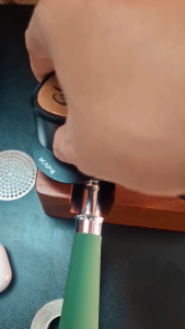 Tamper nén trợ lực 51mm & 58.35mm | Lực nén Lò xo 15 lb và 30Ib | Âm thanh báo lực |Impact Espresso Tamper