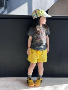 Cute Yellow Shorts Gray T-Shirt Set