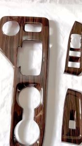 Ốp Nội Thất Xe Ford Ranger 2023-24 Mẫu Vân Gỗ Bóng Bản XLS Số Tự Động Cao Cấp Thiết Kế Nhựa ABS Sẵn Keo Dán 3M