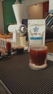 Classic Pha Máy - 100% cà phê rang mộc. Gu truyền thống đậm mạnh - túi 500Gram - CAFÉ IIN