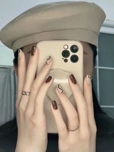 Handmade Short Wearing False Nails Chocolate Line Pure Color Contrast White Daily Long-lasting Nail Tips Stickers Easy Application