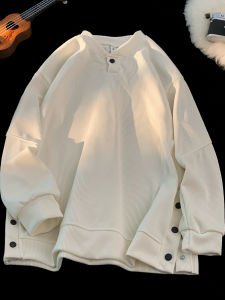 เสื้อฮู้ดคอกลมหลวมๆ สำหรับผู้ชาย สไตล์สตรีทสไตล์อเมริกัน ทรงหลวมๆ ปิดด้วยกระดุมข้าง แฟชั่นฤดูใบไม้ผลิและฤดูใบไม้ร่วง