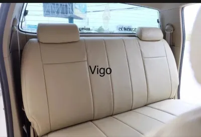 ชุดหุ้มเบาะ toyota vigo 4 ประตู คู่หลังตรงรุ่น สีครีม สินค้าตรงรุ่น