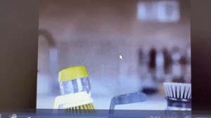 【🔥SG STOCK🔥】RICHMENTMALL Soap Dispenser Dish Brush Palm Brush Scrub Brush Equipped with Storage Bracket and Drainage BaseEasy to Clean Kitchen Utensils and Sink Includes a Replaceable Brush