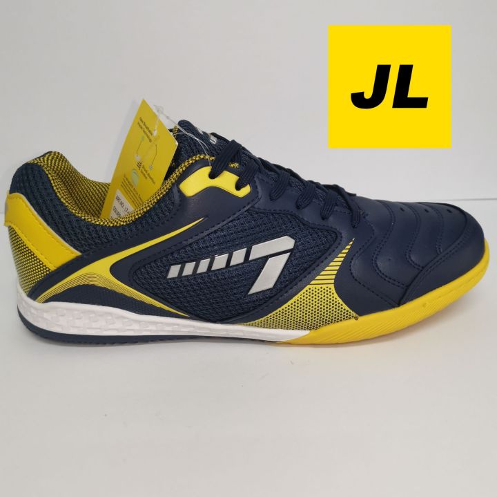 kasut futsal line 7