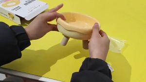 Pet Cat Bowl Donut-shaped Four Legged Bowl for Cat Food Cute Bowl with Neck Protection Anti Slip Drinking Feeding  Bowl