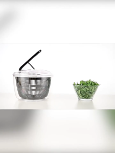 [SG Ready Stock] Press-type salad spin dryer and water-spinner vegetable washing basin Wash vegetables quickly dehydration vegetable washing drain basket