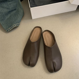 Elegant French Style Split-Toe Pig Foot Flat Bottom Mule Shoe Womens Spring Autumn Leather Slip-On Casual Low Heel