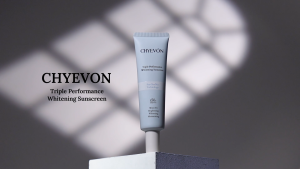 CHYEVON Triple Performance Brightening Sunscreen SPF 50+ PA ++++ 40ml Long Lasting UV Protection | Water Fit Brigthening Moisturizing Whitening Consealing Primer | Deep Sea Kelp Extract & Pro-Xylane & Niacinamide FDA Approved