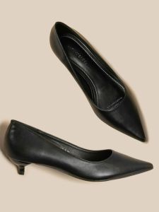 Black Low Heel Comfortable Soft Leather Pointed Toe Womens Shoes Spring Autumn New Style Professional Fashion Single Shoes