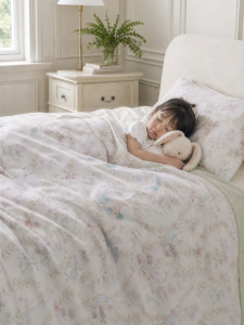 SILKUEEN | Childrens Silk Summer Blanket
