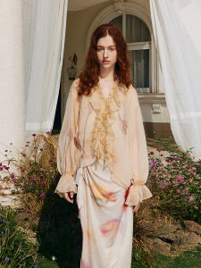 Designer Brand Womens Shirt French Style Lace Hem Printed Chiffon Drapey Lantern Sleeve V-neck Casual Loose Fit