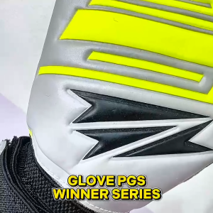 Sarung Tangan PGS WINNER SERIES Gloves Kiper Goalkeeper Olahraga Sepakbola Tanpa Tulang Terbaru