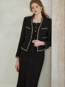 Roey s house | Vintage Elegant Wool Tweed Suit