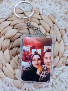 (GANTUNGAN FREE CETAK FOTO) TINGGAL REQUEST AJA YA WARNA PUTIH ATAU HITAM/ BELI 1 BONUS 1 GELANG INISIAL 1 HURUF TALI KOREA