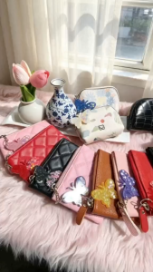 Coin Purse with Resin Epoxy Butterfly chain