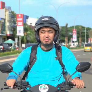 Otjima Obat Tetes Mata Herbal Plus Madu Freshmata Obat Mata Minus Rabun Buram dan Silinder