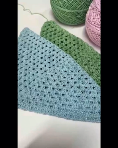 ไหมซัมเมอร์20ชุดสีคลาสสิค (หนัก 100 กรัม) ไหมเส้นเล็ก งานถักละเอียด เส้นนุ่ม ถักลื่นมาก เข็มถักโครเชต์เบอร์1.3 นิยมถักเสื้อ ถักหมวก ถักชุดว่ายน้ำ