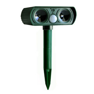Solar Powered Waterproof Animal Repeller Ultrasonic Pest Control Device for Garden and Yard