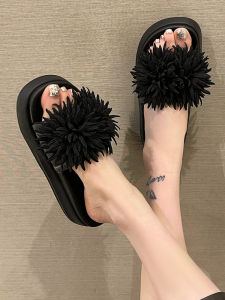 รองเท้าแตะส้นหนาสำหรับผู้หญิงในช่วงฤดูร้อน รองเท้าแตะชายหาดแบบสวมสบาย รองเท้าแตะแบบสวมส้นแบน พื้นยางกันลื่น สไตล์เกาหลี