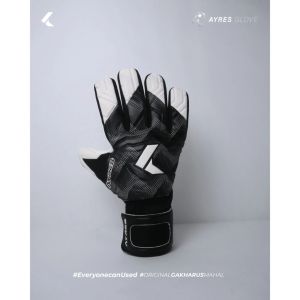 Sarung tangan kiper Ayres Cloves Classe