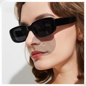 Kacamata Hitam Wanita & Pria: Sunglasses Korea Fashion