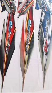 STIKER STRIPING LES LIS BODY MOTOR SUPRA FIT NEW 2006 DISK WARNA HITAM MERAH STANDAR