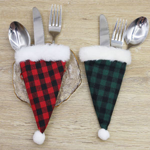 (2ชิ้น/ถุง) 19ซม. ลายสก๊อตคริสต์มาสตุ๊กตาตกแต่งมีดและส้อมคริสต์มาสปีใหม่ชุดภาชนะปาร์ตี้หมวกซานต้า