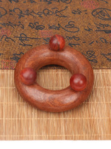 Bàn Đạp Tập Thể Dục Bằng Gỗ Nguyên Khối Hình Tròn Ba Điểm Máy Mát Xa Bằng Gỗ Thơm Có Thể Khắc Logo Dụng Cụ Chăm Sóc Sức Khỏe Cầm Tay