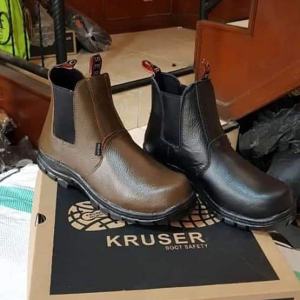 sepatu safety kruser pendek