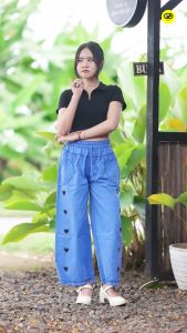 Celana Kulot Jeans: Pilihan Tepat untuk Fashion Wanita