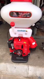 เครื่องพ่นปุ๋ย เครื่องพ่นลม พ่นเมล็ดข้าว พ่นยา 26 ลิตร KANTO TATA MACNUM TORNADO KEN 2 จังหวะ