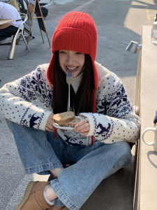 Red Rabbit Fur Knitted Hat Womens Autumn Winter Versatile Face Slimming Warm Ear Protection Rope Large Circumference Wool LeiFeng Hat