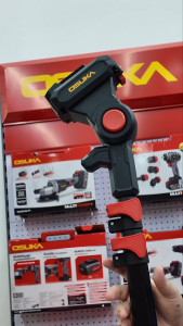 OSUKA ด้ามตัดแต่งกิ่งสูง รุ่น OCMC2536-01 ด้ามตัดแต่งกิ่งสูงไร้สาย (เฉพาะด้าม) แข็งแรง ทนทาน ด้ามตัดแต่งกิ่งสูง 4.15 เมตร ยืดสูงสุดได้ถึง 6 เมตร ตัดกิ่งสูงได้สบาย มั่นใจทุกการใช้งาน