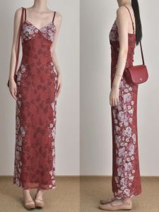 Váy Lưới Phong Cách Mới Trung Hoa Cổ Điển Burjuman Màu Đỏ Burgundy Váy Lưới Ôm Vừa Vặn Thiết Kế Độc Quyền Mùa Hè 2025